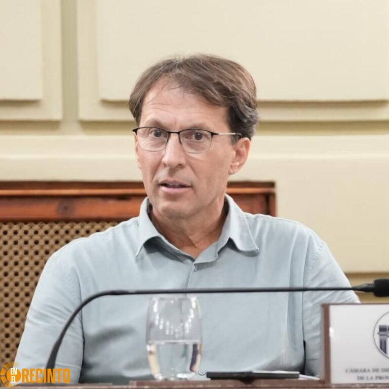 Mortandad de peces en el Carcarañá: Cejas gestionó análisis en la provincia