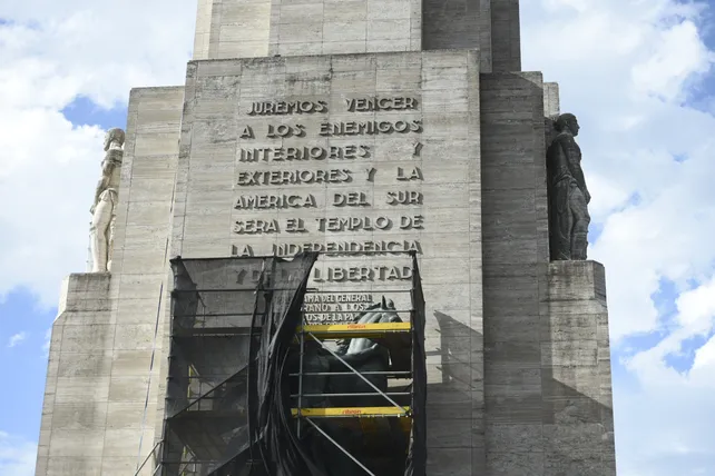 Diputados por Santa Fe piden la finalización de las obras del Monumento a la Bandera